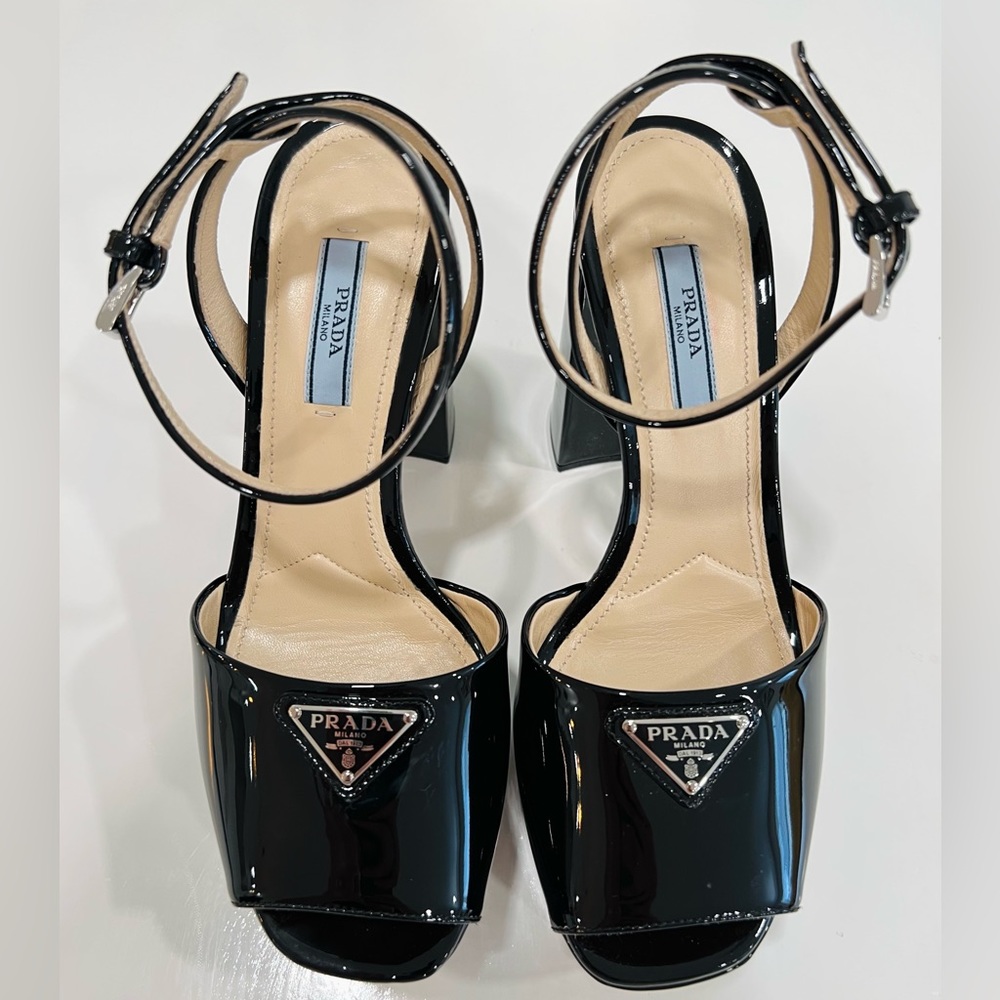 Prada Patent leather platform sandals - Picture 4 of 12